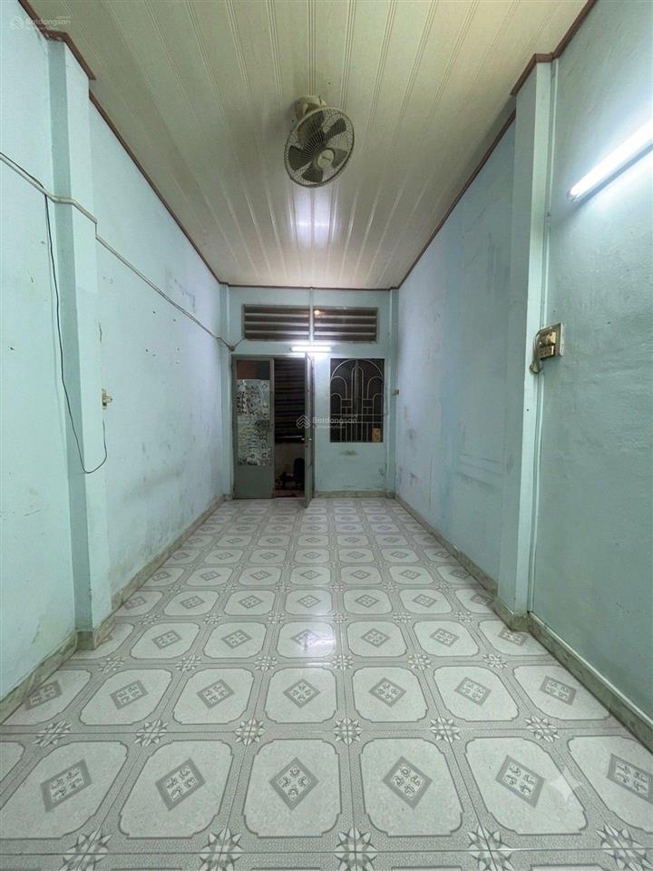 Nhà 4 tầng trung tâm q3 .nguyễn thiện thuật.giáp nguyễn thị minh khai.dt sử dụng 80m2 gia 4.8tỷ.tl