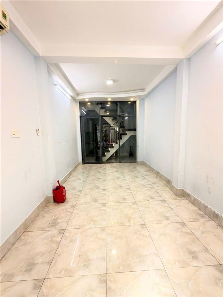 Nguyễn thiện thuật căn sau mặt tiền đường bàn cờ. hẻm rộng. dt 35m2. 4 tầng btct bán 9,1 tỷ tl