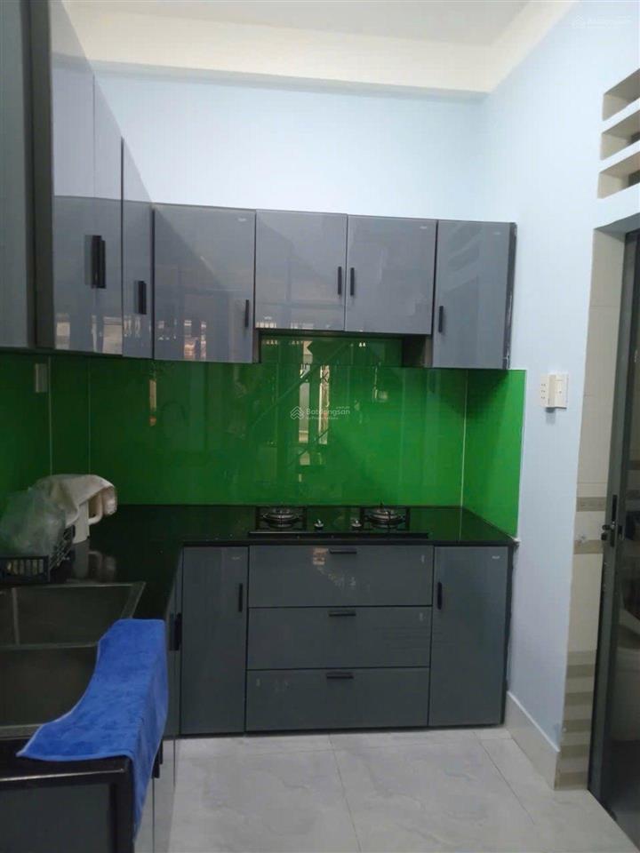 Nguyễn thiện thuật căn sau mặt tiền đường bàn cờ. hẻm rộng. dt 35m2. 4 tầng btct bán 9,1 tỷ tl