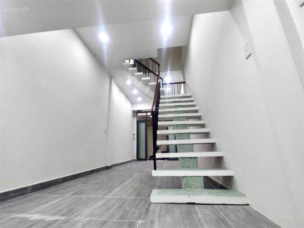 Điện biên phủ ngay vòng xoay ngã 7, lý thái tổ, vườn lài, 3 tầng btct, 36m2, bán 6.7 tỷ tl