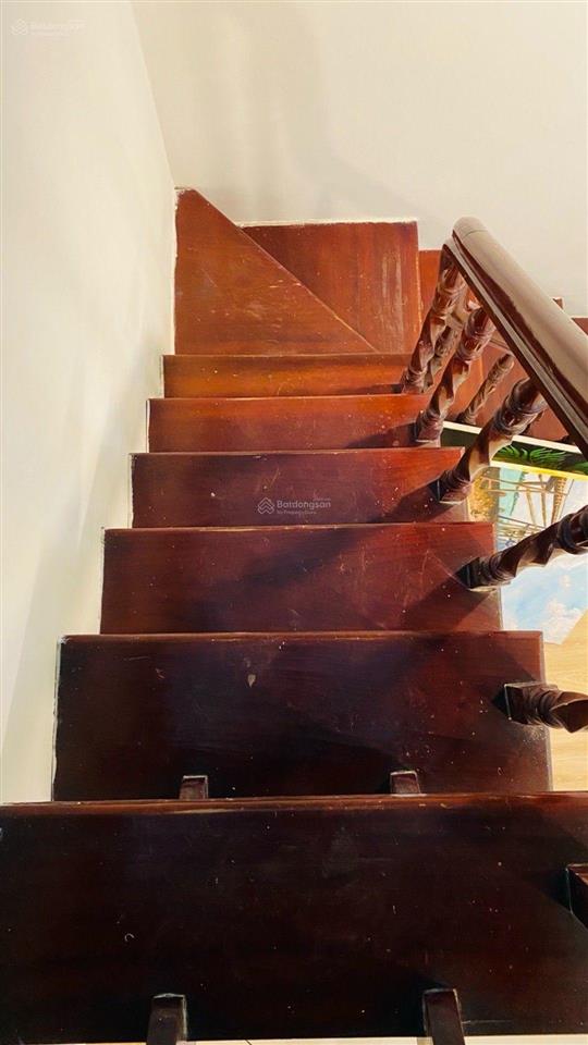 Hòa hưng sát bên clb lan anh. nhà mới ở ngay. hẻm rộng xe tải. 52m2. 3 tầng btct. bán 6.35 tỷ