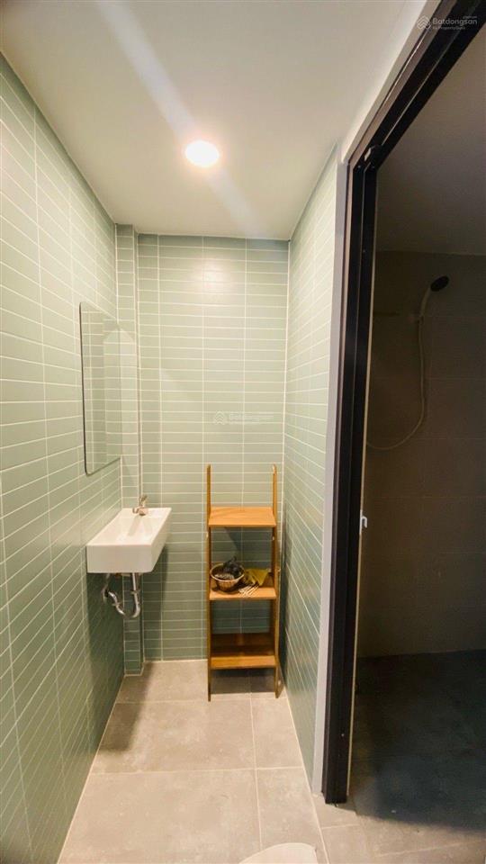 Hòa hưng sát bên clb lan anh. nhà mới ở ngay. hẻm rộng xe tải. 52m2. 3 tầng btct. bán 6.35 tỷ