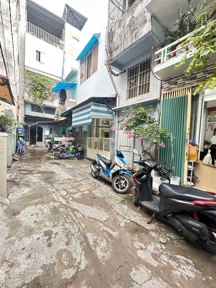  lê hồng phong 65m2 sát mặt tiền đường quận 5 chỉ 7 tỷ. 2 tầng 5m x 13m
