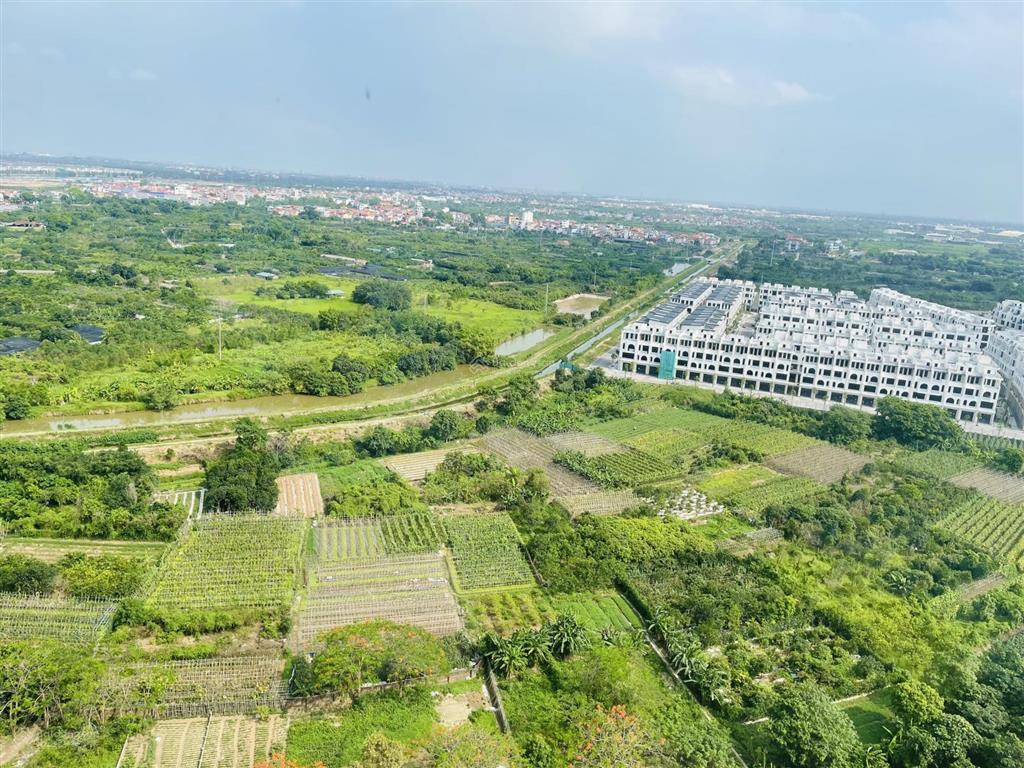 Cần bán gấp căn hộ 2 ngủ siêu đẹp tại trust city