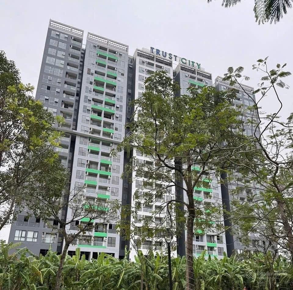 Cần bán gấp căn hộ 2 ngủ siêu đẹp tại trust city
