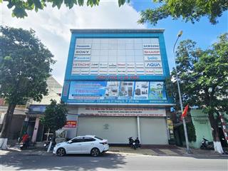 Bán trung tâm thương mại 2 mặt tiền 598,6m2, 4 tầng