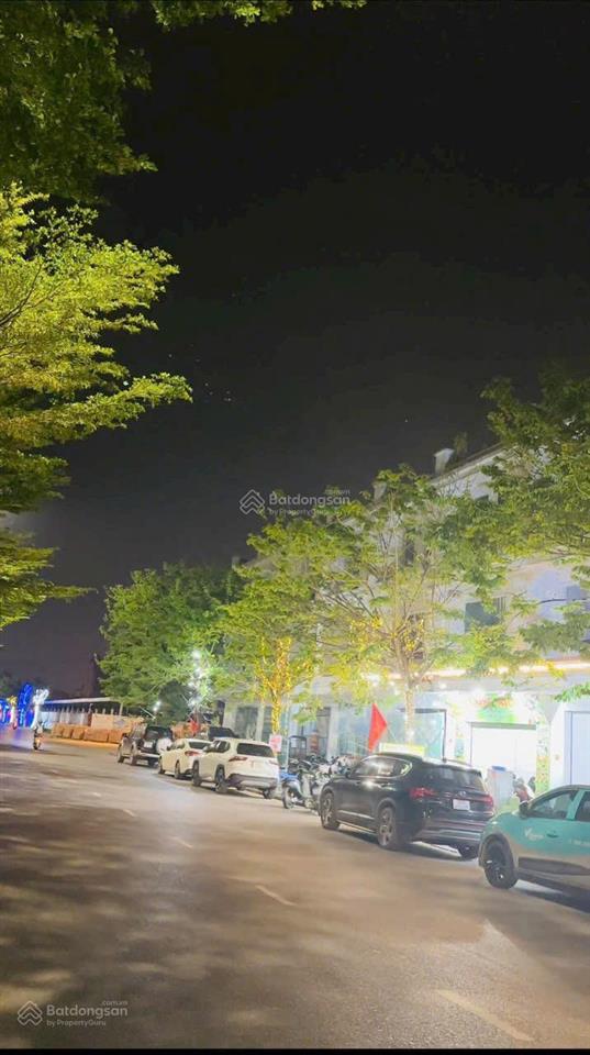 Mở bán 50 căn shophouse cạnh vinhomes liên hà  diện tích 100m2  3 tầng 1 tum