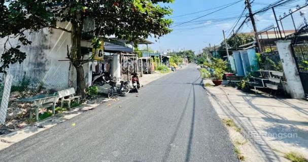 Chủ cần tiền gấp, bán lỗ lô đất 125m2 nằm ngay mặt tiền đường số 9 tân an hội, củ chi giá chỉ 890tr
