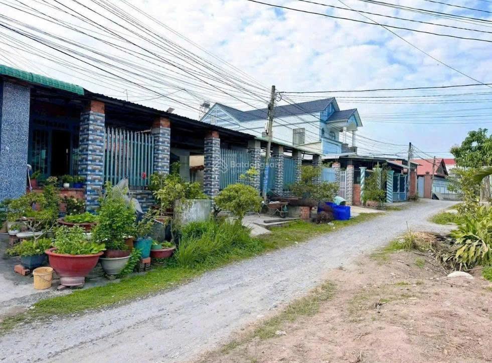 Bán thật không ảo, lô đất 1 sẹt ql22 thị xã trảng bàng 210m2 giá 750 triệu