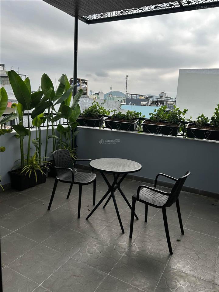 Nhà 4 tầng nguyễn văn linh 60m2 , diện tích sử dụng 250m2 , trung tâm thành phố