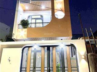 Nhà 3 tầng mẹ suốt 70m2 kiệt ô tô đậu đỗ mới full nội thất có phòng ngủ dưới