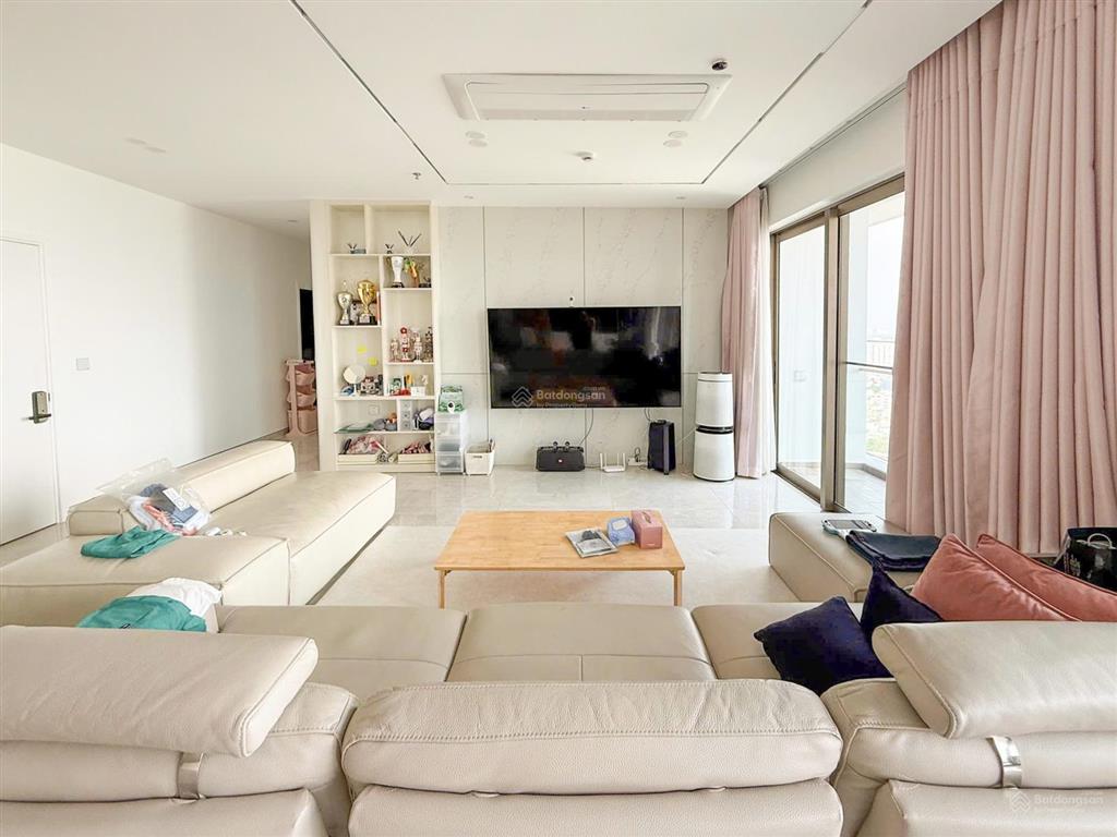 Penthouse midtown m8 phú mỹ hưng tầng 30 full nội thất tìm chủ mới rất đẹp