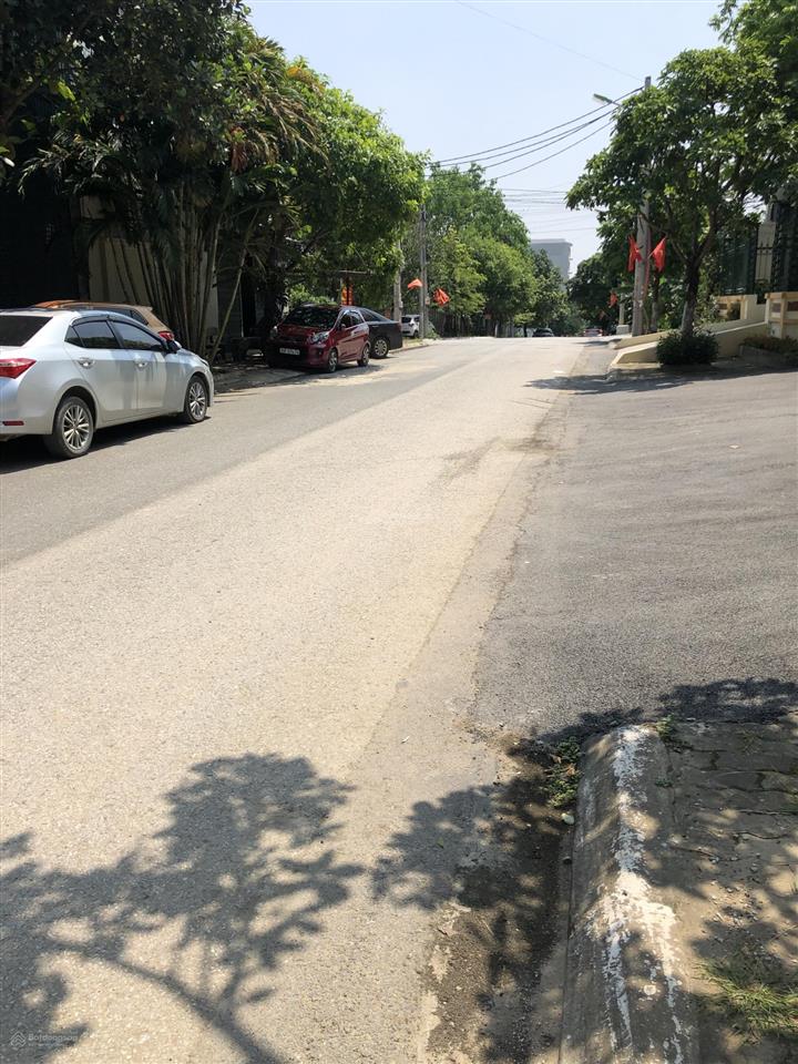 Chính chủ cắt lỗ bán lô đất tại hòa lạc chỉ 2 tỷ gần đại học quốc gia full thổ cư