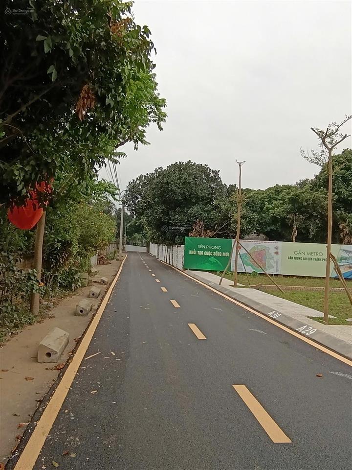 Chính chủ bán lô đất nhỉnh 2ty phú cát  quốc oai , hoà lạc gần đại học quốc gia,gần công nghệ cao