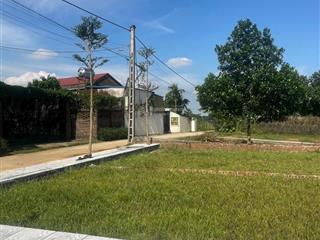 Bán gấp đất thổ cư 100m2 tại xã phú cát 2,2 tỷ, gần đại học quốc gia hà nội, công nghệ cao, fpt