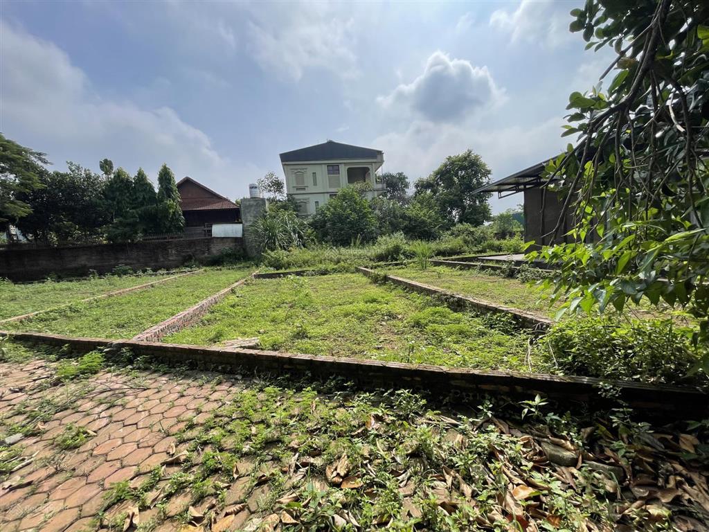 Chính chủ bán lô đất chỉ 1,9 tỷ view hồ tại hòa lạc, gần đại học quốc gia và khu công nghệ cao