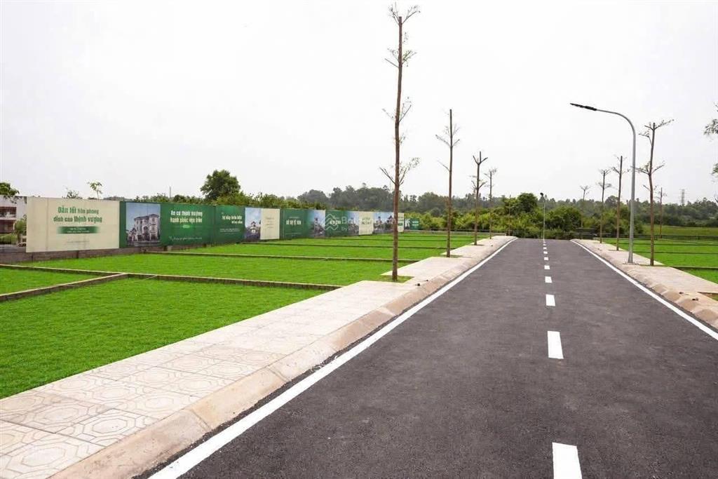 Bán lô đất 2,1 tỷ tại hòa lạc cạnh đại học quốc gia, khu cnc, metro 5 hòa lạc  quốc oai