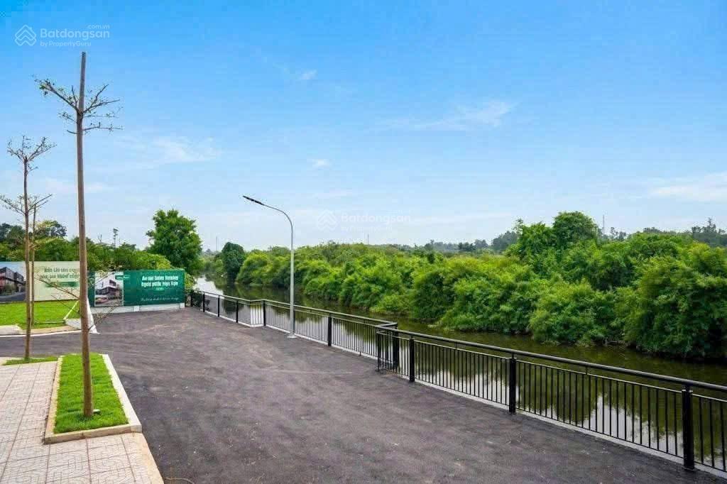 Bán lô đất 2,1 tỷ tại hòa lạc cạnh đại học quốc gia, khu cnc, metro 5 hòa lạc  quốc oai