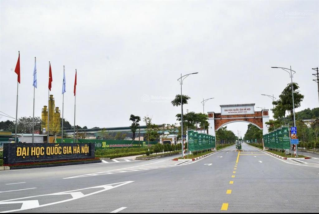 Cần bán gấp cắt lỗ 300 triệu mảnh đất 100m2 gần đại học quốc gia, công nghệ cao