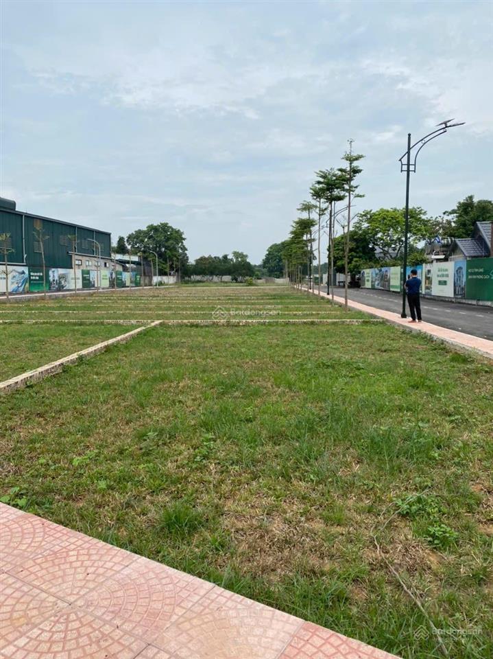 Chính chủ bán lô đất 2 tỷ gần sát đại học quốc gia, hv tài chính, khu công nghệ cao