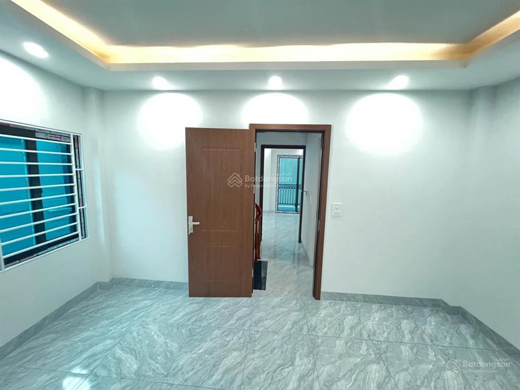 Bán nhà trịnh văn bô 39m  6,75 tỷ  4 tầng  lô góc