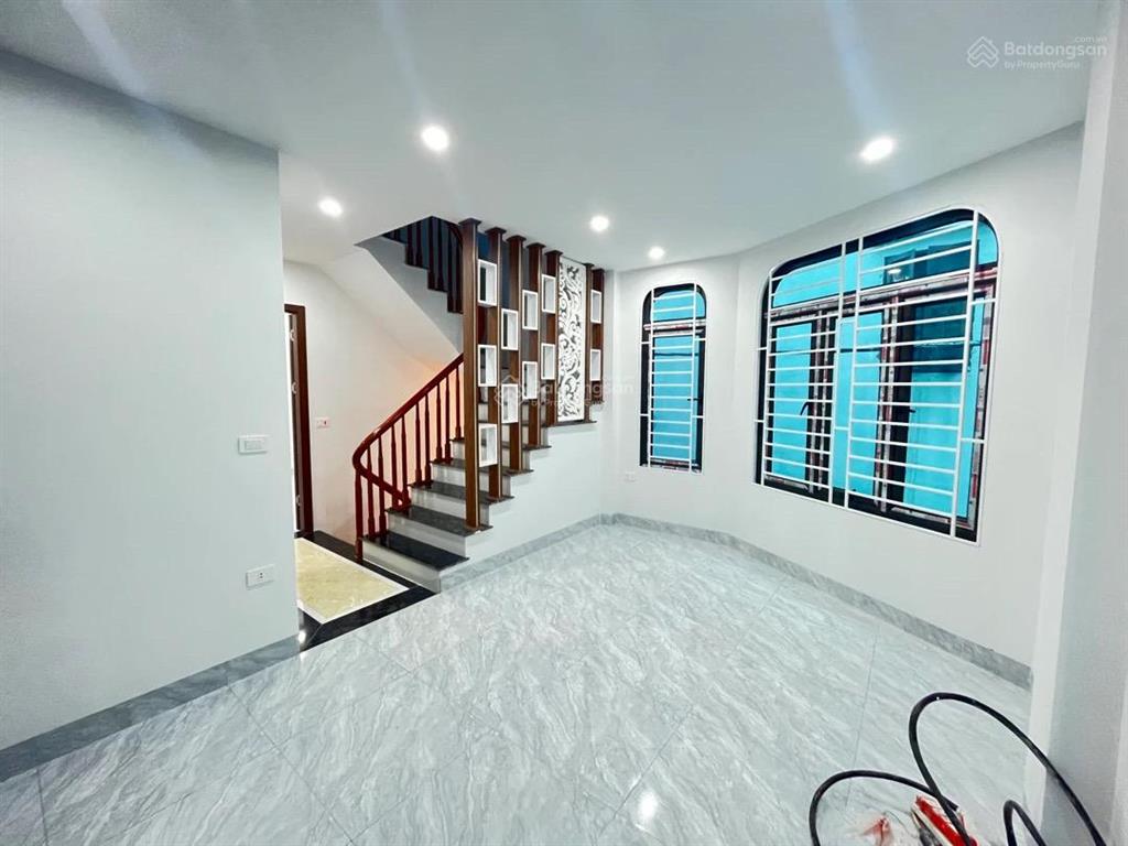 Bán nhà trịnh văn bô 39m  6,75 tỷ  4 tầng  lô góc