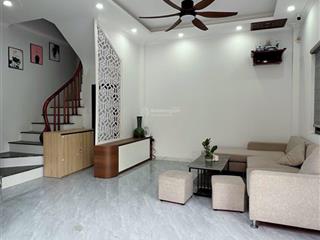 Bán gấp nhà trịnh văn bô 36m2  5,3 tỷ  lô góc  ô tô qua nhà