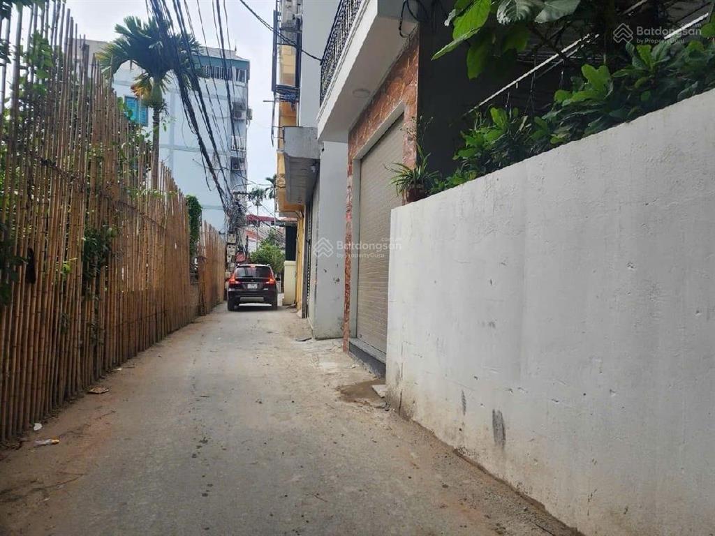 Bán gấp nhà trịnh văn bô 36m2  5,3 tỷ  lô góc  ô tô qua nhà