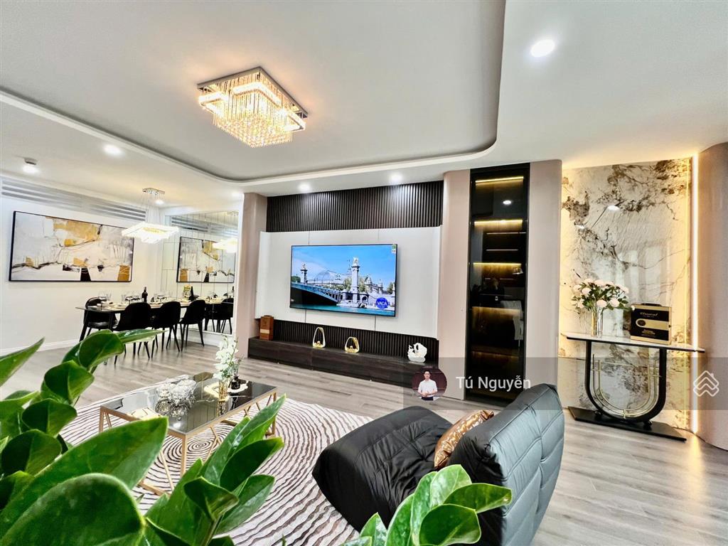 Chính chủ bán căn 3 phòng ngủ, 120m2 intracom 1, trung văn  tố hữu. giá 6.5 tỷ