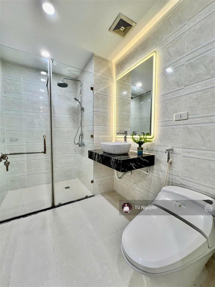 Chính chủ bán căn 2 phòng ngủ 69m2 imperia garden số 203 nguyễn huy tưởng. giá 7 tỷ