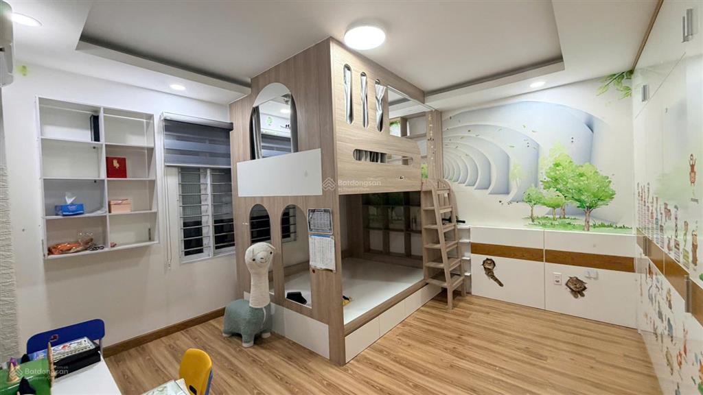 Bán căn hộ lô c1 mặt tiền đường tân vĩnh quận 4, ngay cầu ông lãnh