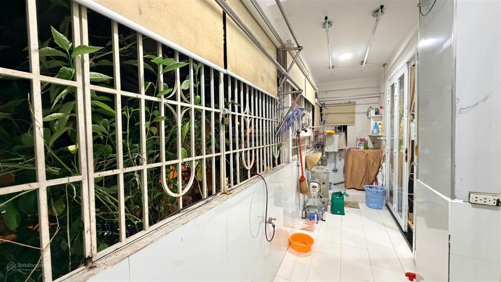 Bán căn hộ lô c1 mặt tiền đường tân vĩnh quận 4, ngay cầu ông lãnh