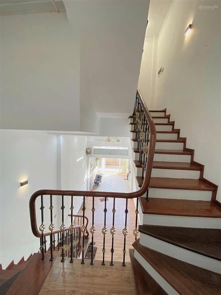 Nhà riêng yên nghĩa hà đông, 38m2 (thêm 18m2 lưu không) 4 tầng ô tô vào nhà