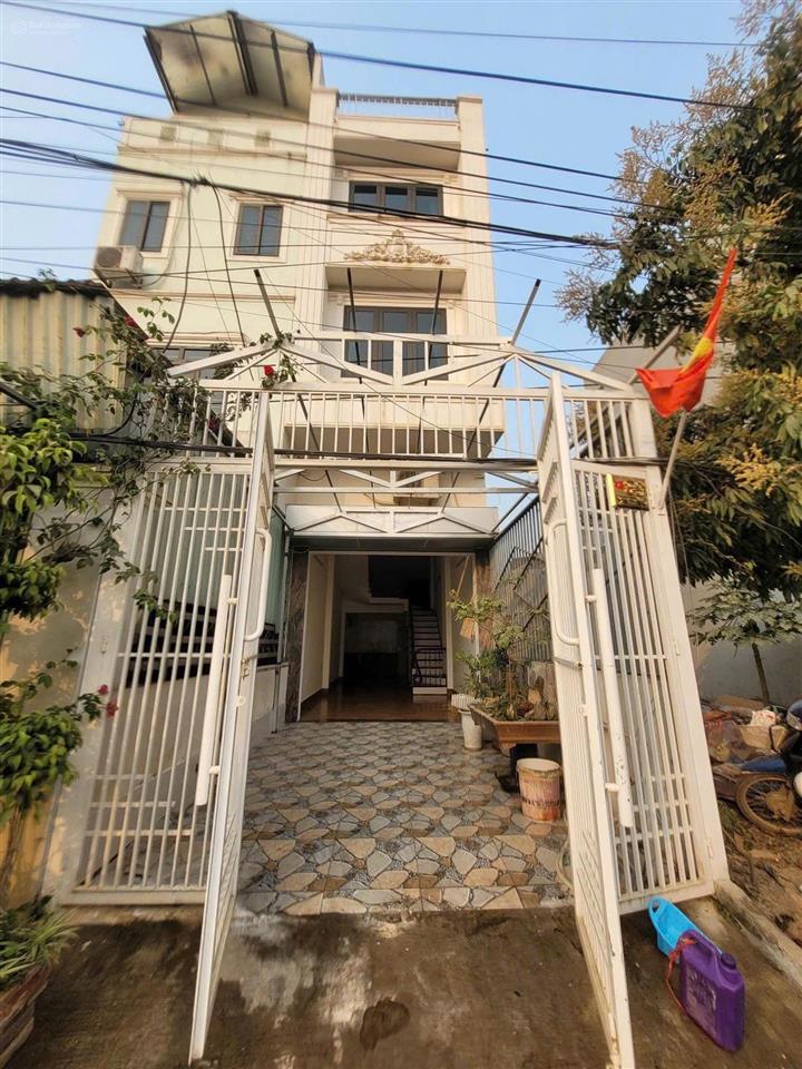 Nhà riêng yên nghĩa hà đông, 38m2 (thêm 18m2 lưu không) 4 tầng ô tô vào nhà