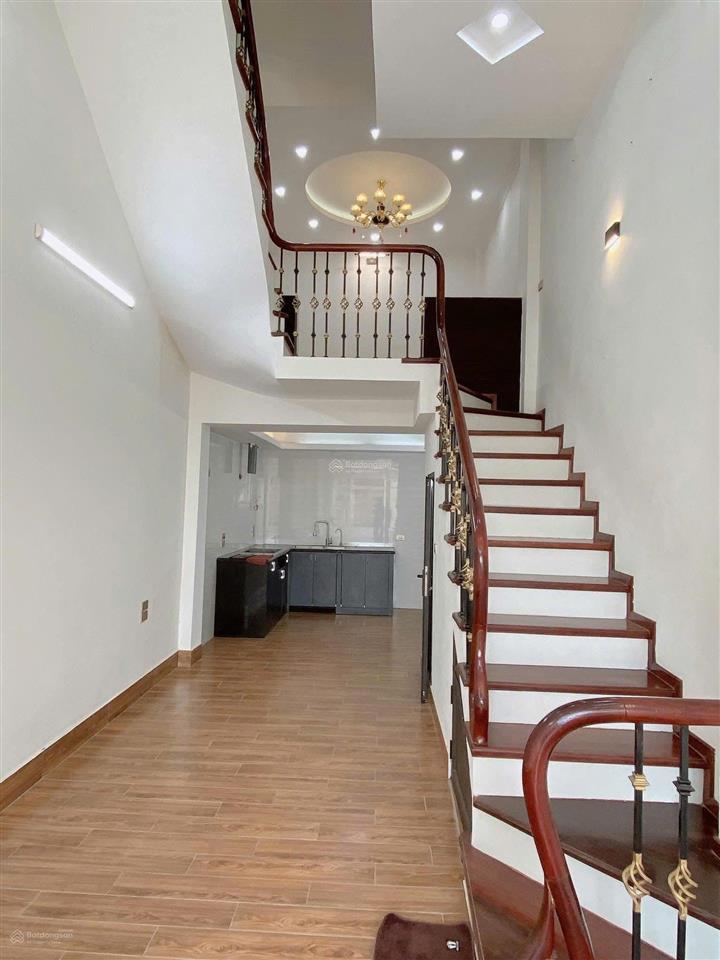 Nhà riêng yên nghĩa hà đông, 38m2 (thêm 18m2 lưu không) 4 tầng ô tô vào nhà