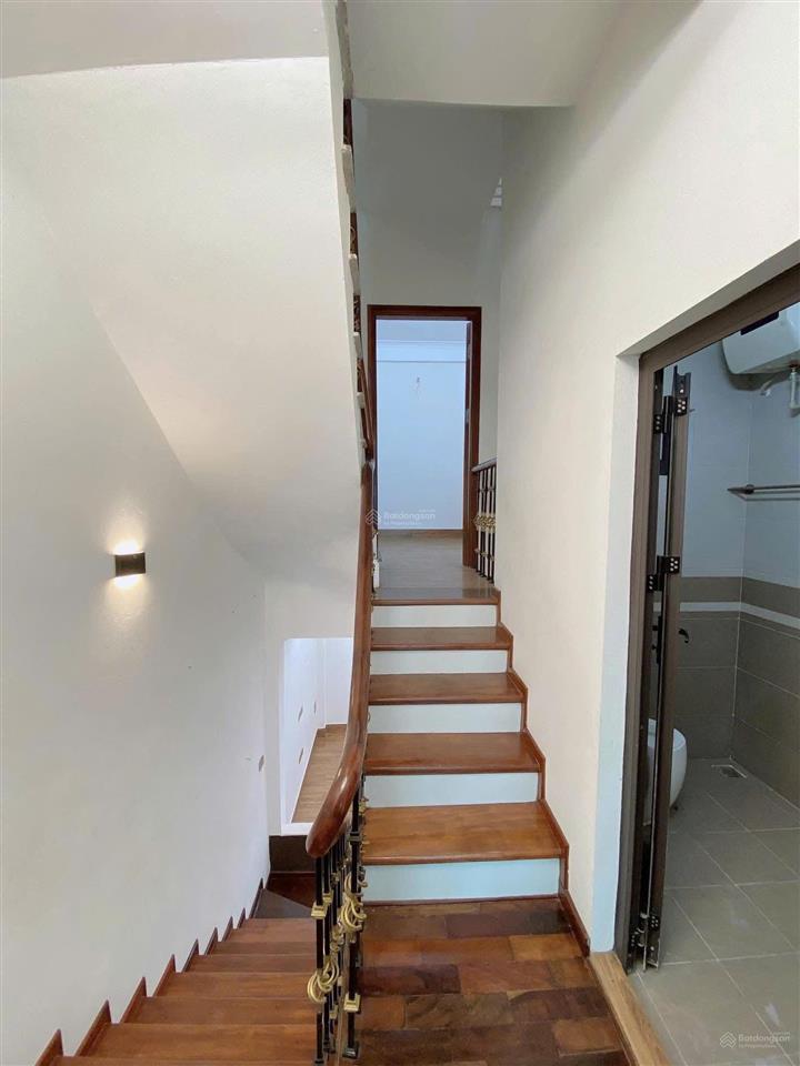 Nhà riêng yên nghĩa hà đông, 38m2 (thêm 18m2 lưu không) 4 tầng ô tô vào nhà