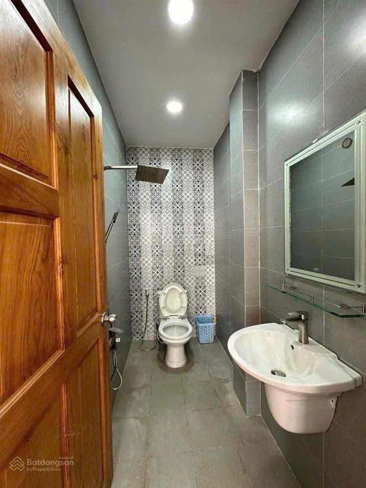 Chỉ 20 triệu/tháng | nhà 1 trệt 3 lầu | 4pn  5wc | khu phú thuận, quận 7