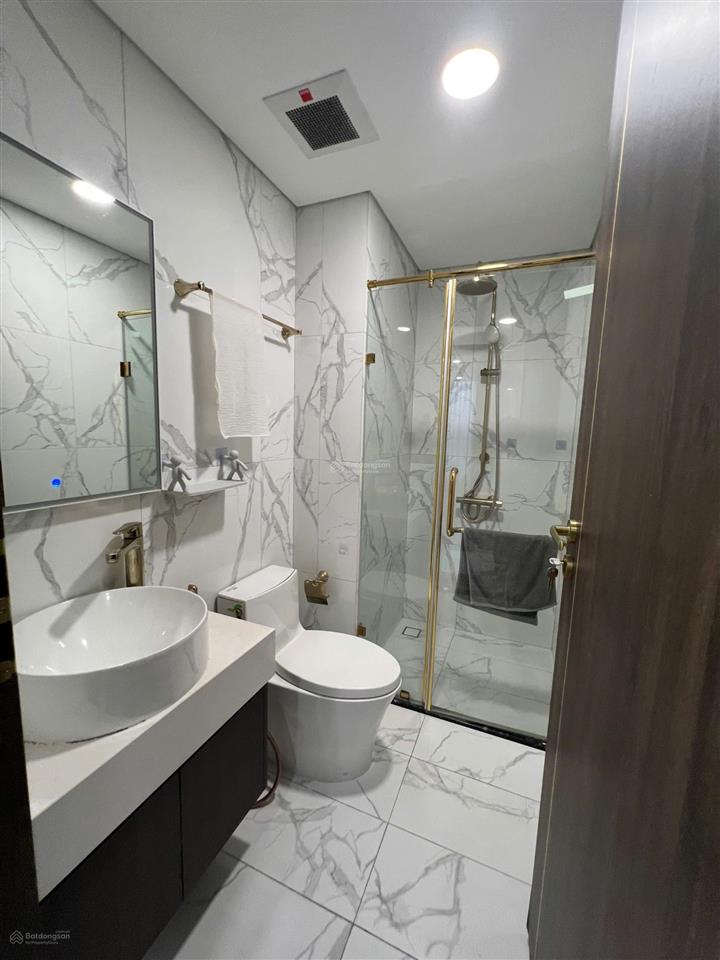 4 tỷ chốt nhanh căn 2pn sunshine sky city q7 72m2 full nt, có sẵn hđ thuê