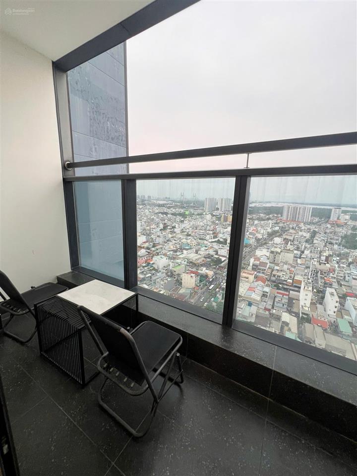 4 tỷ chốt nhanh căn 2pn sunshine sky city q7 72m2 full nt, có sẵn hđ thuê