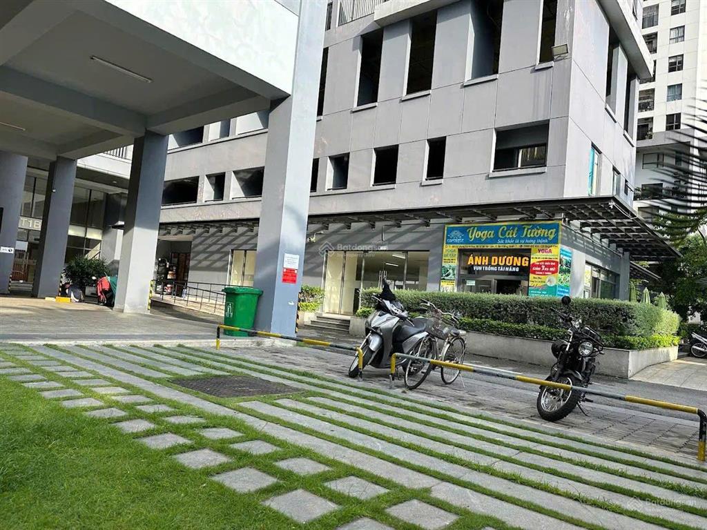 Chủ hạ giá 100tr còn 3,65 tỷ duplex mone nam sài gòn quận 7, sổ hồng sẵn