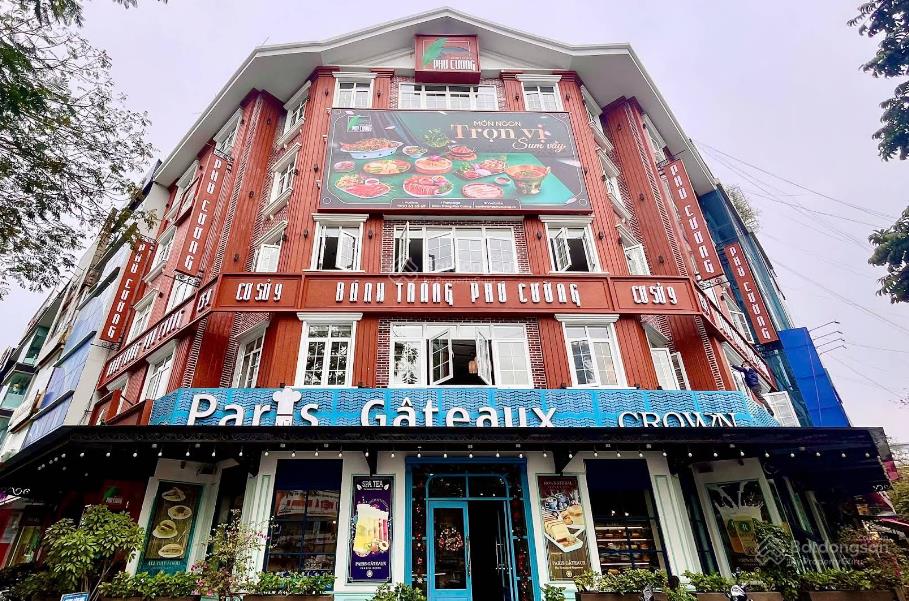 Cho thuê nhà mặt phố nguyễn khánh toàn  cầu giấy, 1500 m2/ 5 tầng, mặt tiền 30m   0349 388 ***