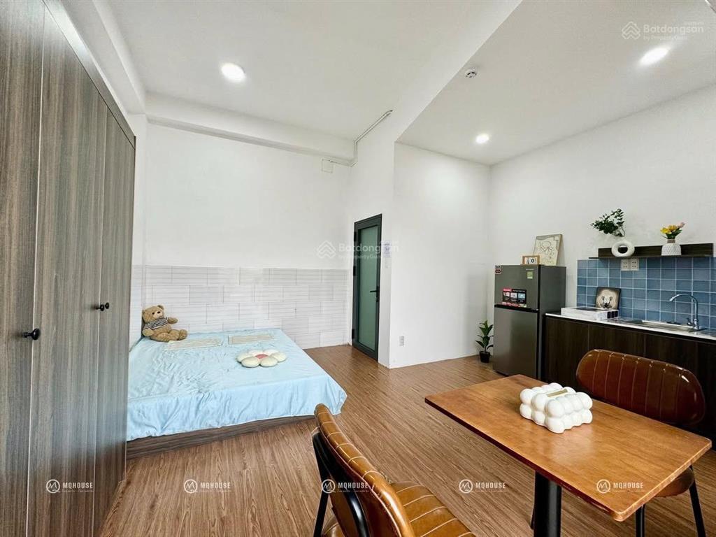 Cho thuê ngay căn hộ ban công 40m2 phan đăng lưu, phú nhuận