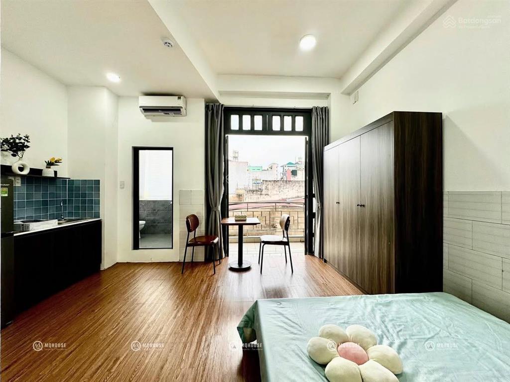 Cho thuê ngay căn hộ ban công 40m2 phan đăng lưu, phú nhuận