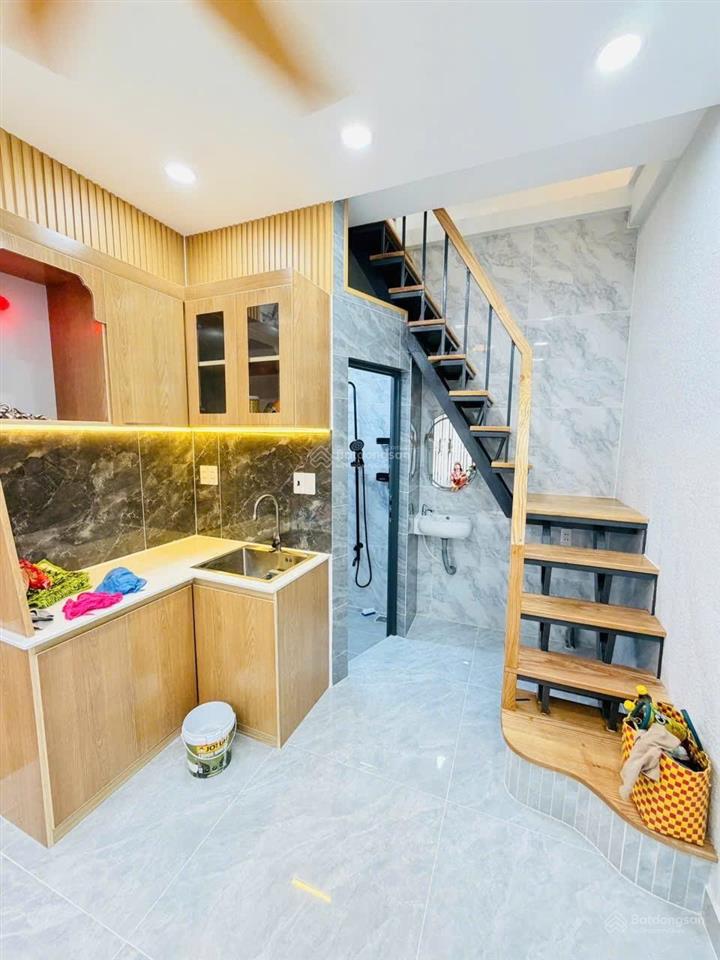 Bán căn nhà xây mới 100% trung tâm quận 10  trục vip tô hiến thành  giá tốt chỉ 2,88 tỷ tl