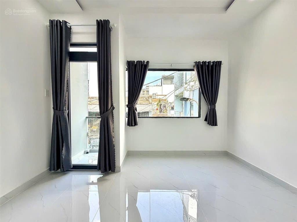 Trương phước phan giáp lê văn quới  32m2 (4 x 8) 2 tầng mới 100% ở ngay  hẻm 4m thông  chỉ 3.9