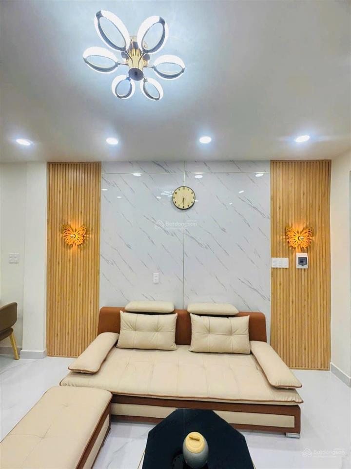 Siêu phẩm vừa về nóng hổi bán nhà 1 trệt 2 lầu mới đẹp 100%  đường bình thới giá 5tỷ680 tl
