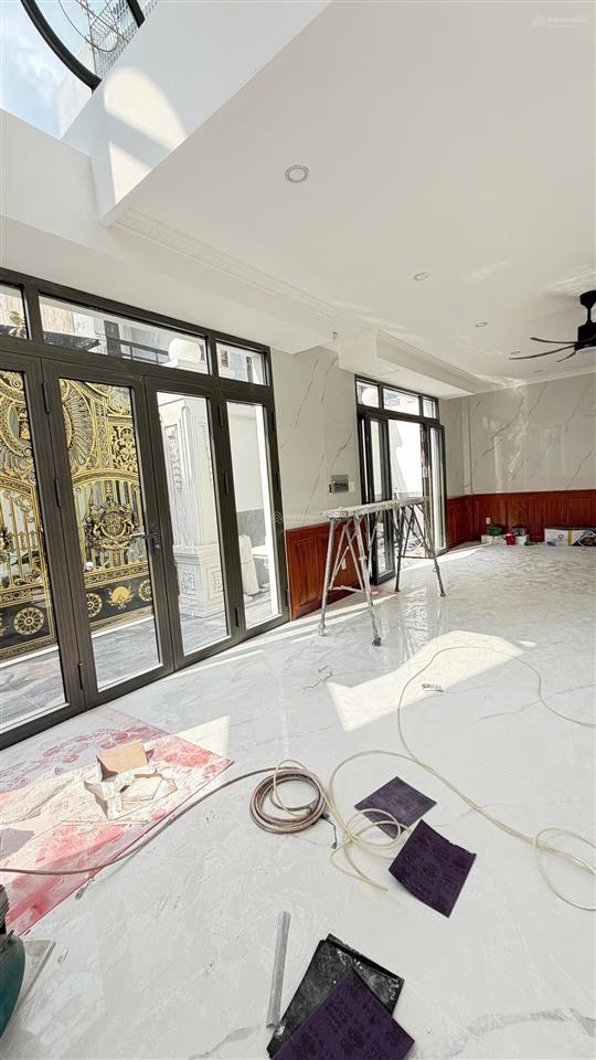 Bán biệt thự 1/ hương lộ 2  64m2 (8 x 8)  5 tầng  5pn  7.8 tỷ tl.
