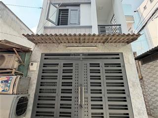 Chỉ 3.98 tỷ tl  sát ngã tư 4 xã  trục hương lộ 2  hẻm 4m thông  dt 4 x 11  2 tầng btct.