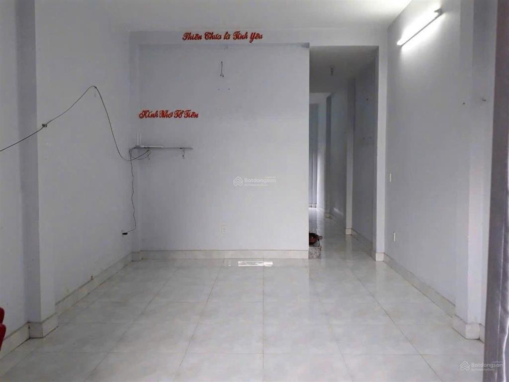 Nhà 2 tầng, 3.3 tỷ sổ hồng riêng, phường thới an, q12, gần gò vấp