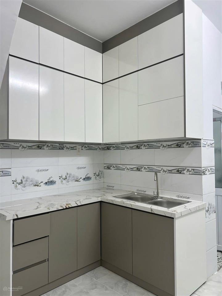 Nhà 2 tầng mới đẹp, dọn vào ở ngay phường tân thới hiệp, q12
